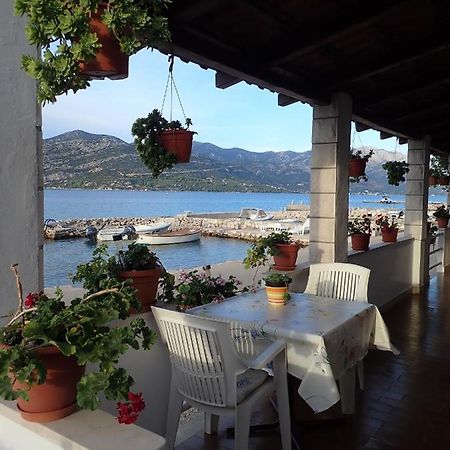 Katja Beach Apartment Račišće Extérieur photo