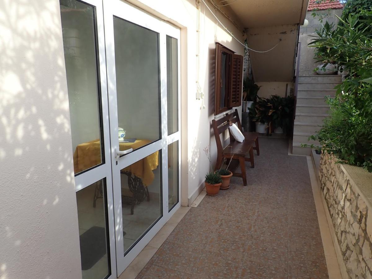 Katja Beach Apartment Račišće Extérieur photo