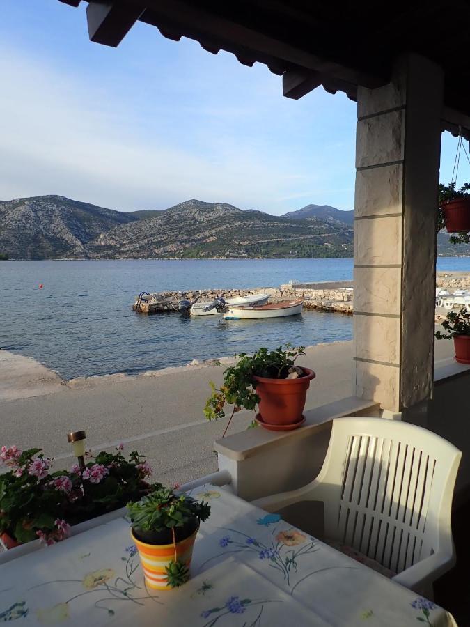 Katja Beach Apartment Račišće Extérieur photo