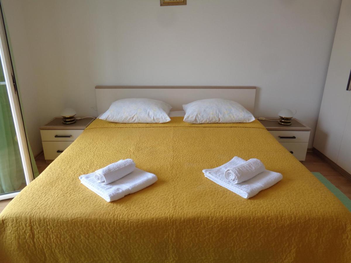 Katja Beach Apartment Račišće Extérieur photo
